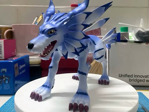 Action figure garurumon 11cm - garurumon,