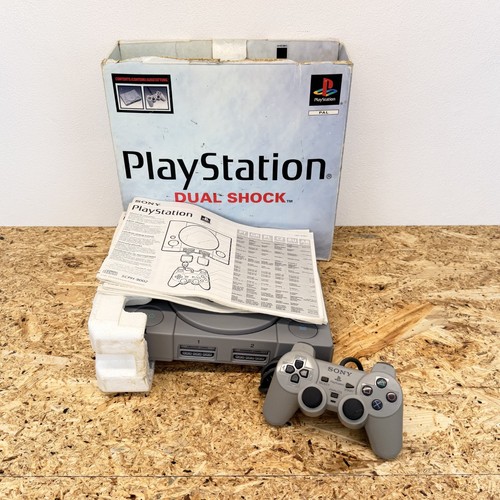 Console ps1 con scatola cavi - con,