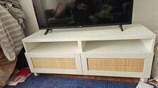 Mobile TV IKEA BESTÅ con