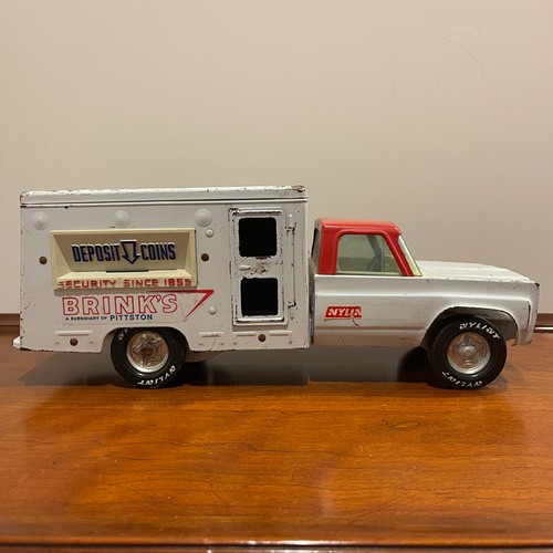Brinks nylint vintage auto - vintage,