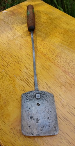 Spatola lunga in metallo - 14,5",