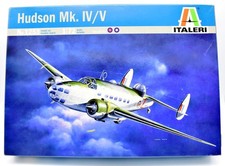 Modellino aereo model kit