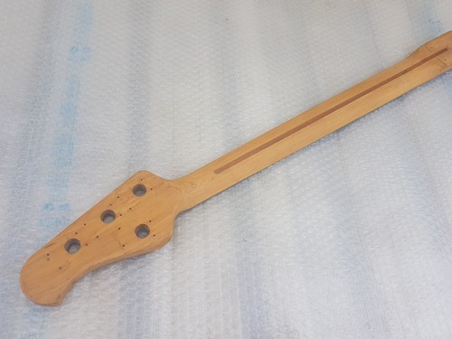 Music man sabre - music, bass