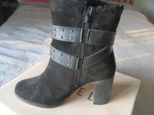 Stivaletti Ravel neri fibbia