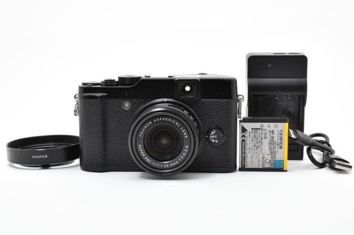 Fotocamera digitale compatta