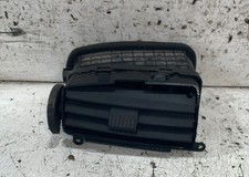 BOCCHETTA ARIA CRUSCOTTO SX PER HYUNDAI Matrix 2° Serie (07>)