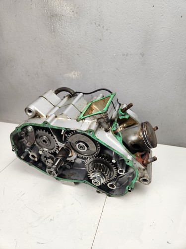 Bas moteur boite vitesse - bas, moteur,