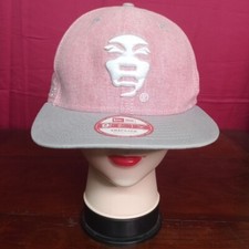 SNAPBACK NEW ERA HAT CHAPEAU 9 FIFTY SUPREMEBEING STIKER ROSA COTTON STREETWEAR 