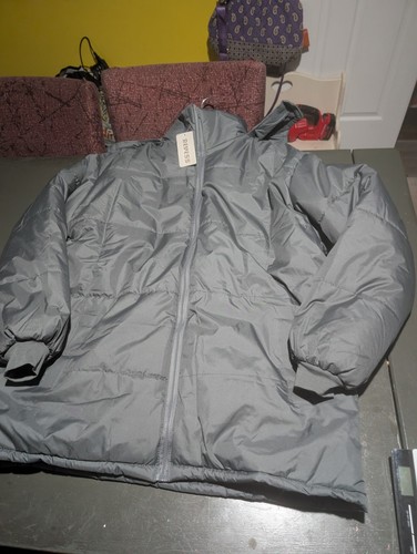 Revess size nwt grey zip - grey,