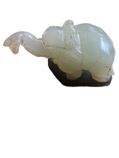 UNA MAGNIFICA SCULTURA IN