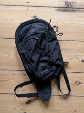 Osprey Quasar Sling Bag - Nera