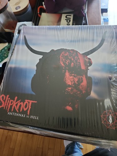 Slipknot antennas hell - slipknot,