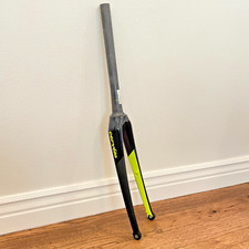 Nuova forcella Cervelo serie R disco carbonio bici da strada conica asse passante 700c non tagliata