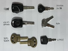 Lotto 8 Chiavi Auto/moto/scooter Fiat 500 volkswagen Audi Honda Kymco Real Block