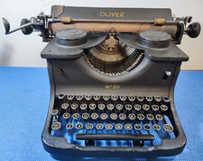 Vintage Typewriter Oliver