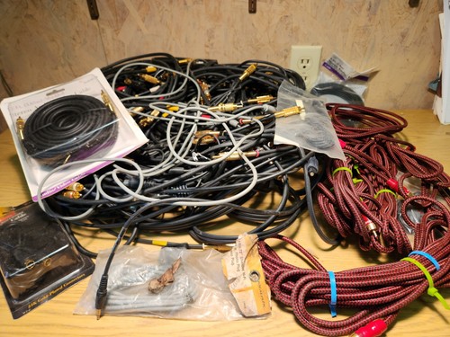 Huge lot audioquest - huge,