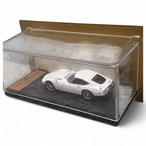 Minicar hachette toyota2000gt - minicar,