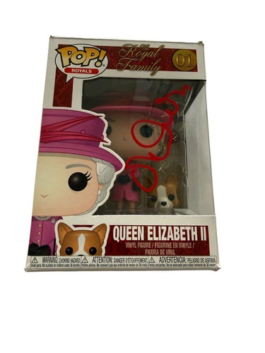 Queen elizabeth olivia - -,