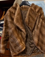 PELLICCIA DI VISONE  POCO