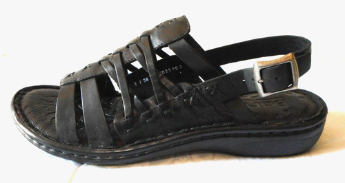 Scarpe sandali con zeppa