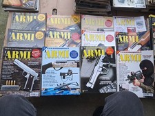 Riviste Armi Magazine 2004