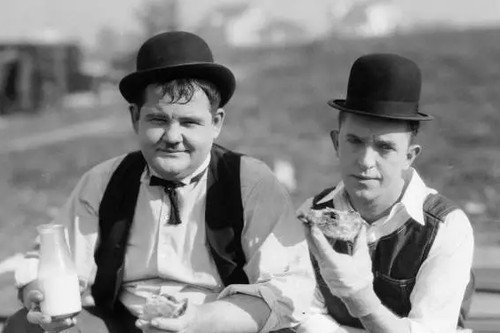 Stan laurel and oliver hardy - laurel,