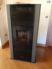 TERMOSTUFA A PELLET ANSELMO COLA EREGYCA 30 - USATA