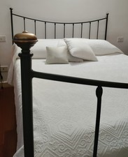 bellissimo letto matrimoniale in ferro battuto