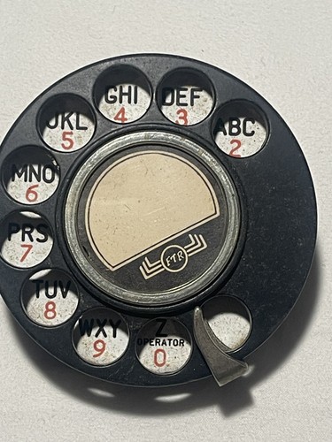Telefono antico vintage ruota
