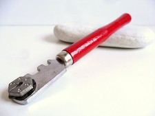 Tagliavetro glass cutter