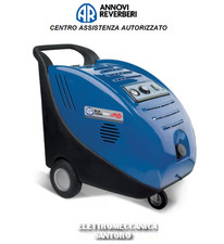 IDROPULITRICE 6640 VOLT 220 BAR 150 KW 3 AD ACQUA CALDA ANNOVI REVERBERI