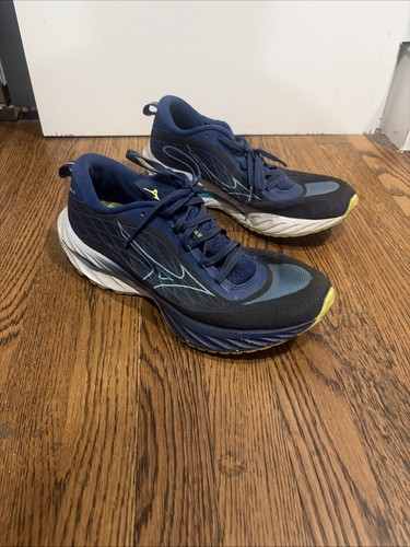 Mizuno men wave - wave, inspire