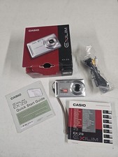 Casio EXILIM ZOOM EX-Z9  Zoom