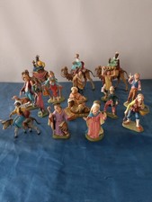 FONTANINI - 15 Statuine da Presepe in Materiale Plastico . H = 11/13 cm.  Ragno