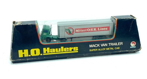 Vintage mack van - mack,