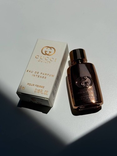 Gucci guilty eau - guilty, de