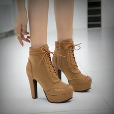 Stivaletti stringati donna