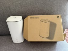 Vodafone GigaCube - Router 5G con Wi-Fi 6. Info In DESCRIZIONE