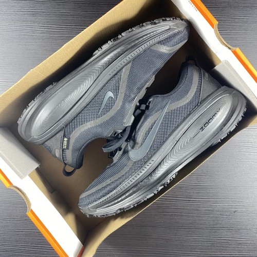 Taglia nike vomero - 7.5,