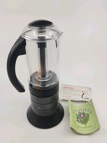 Caffettiera con piano cottura