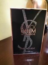 profumo donna black opium Yves Saint Laurent