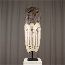 24569) Große Maske Galoa