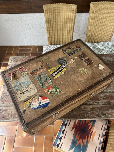 Antica valigia oltremare
