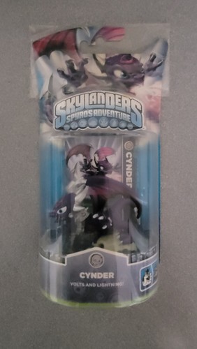 Cynder personaggio - cynder,