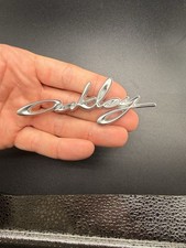 Adesivo 3D in metallo cromato