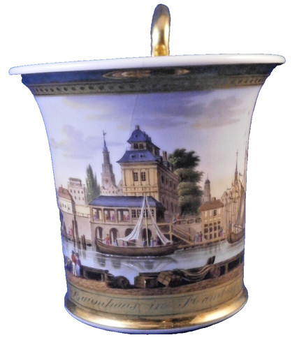 Antica tazza scenica