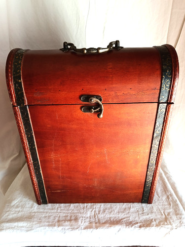 Baule legno vintage con - in,