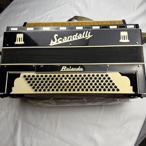 Scandalli vintage accordian - scandalli,