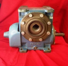 RIDUTTORE CAMBIO RADICON SERIE A A093393/2001, RAPPORTO 15:1