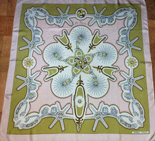 Foulard HERMÈS  LES EPERONS /